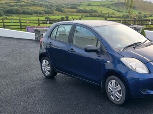 2008 - Toyota Yaris Manual