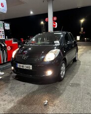 2008 - Toyota Yaris Manual