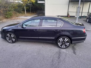 2008 - Volkswagen Passat ---