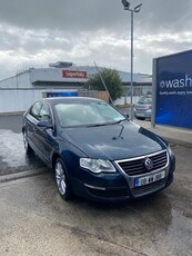 2008 - Volkswagen Passat Manual