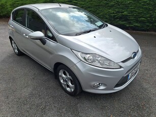 2009 - Ford Fiesta Manual