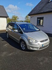 2009 - Ford S-Max ---