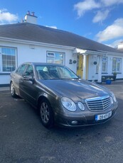 2009 - Mercedes-Benz E-Class Manual