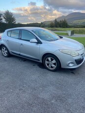 2009 - Renault Megane ---