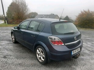 2009 - Vauxhall Astra ---