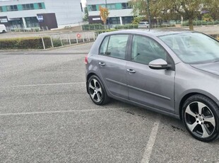 2009 - Volkswagen Golf Manual