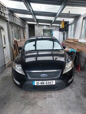 2010 - Ford Mondeo ---