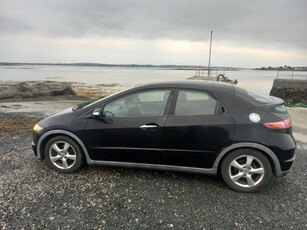 2010 - Honda Civic Manual