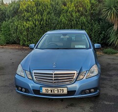 2010 - Mercedes-Benz E-Class Manual