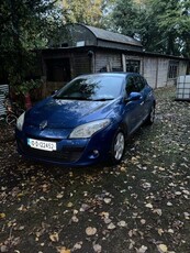 2010 - Renault Megane ---