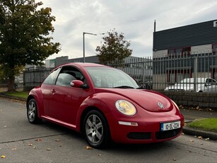 2010 - Volkswagen Beetle Manual