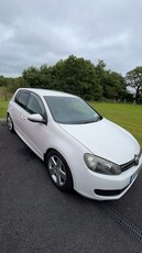 2010 - Volkswagen Golf Manual