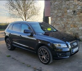 2011 - Audi Q5 Manual