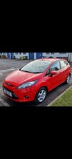 2011 - Ford Fiesta Manual