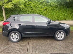 2011 - Hyundai ix35 Manual