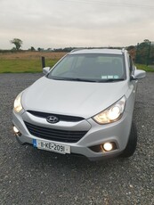 2011 - Hyundai ix35 Manual