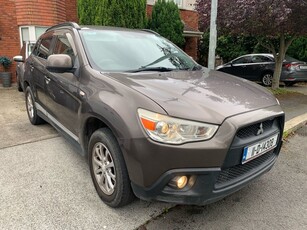 2011 - Mitsubishi ASX Manual