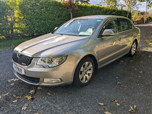 2011 - Skoda Superb Manual