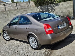 2011 - Toyota Avensis Manual