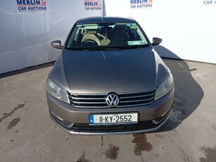 2011 - Volkswagen Passat Manual