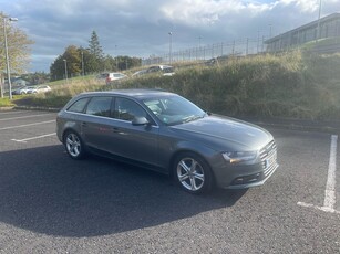 2012 - Audi A4 Manual