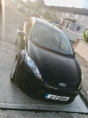 2012 - Ford Fiesta Manual