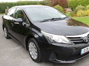 2012 - Toyota Avensis Manual