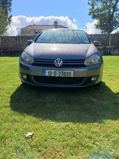 2012 - Volkswagen Golf Manual