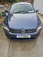 2012 - Volkswagen Passat Manual