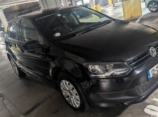 2012 - Volkswagen Polo Automatic