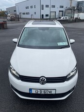 2012 - Volkswagen Touran Automatic