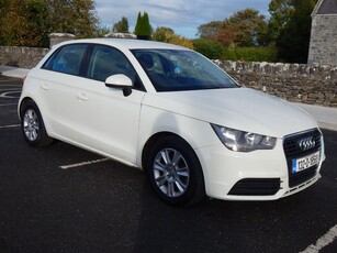 2013 - Audi A1 Manual