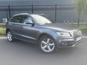 2013 - Audi Q5 Manual