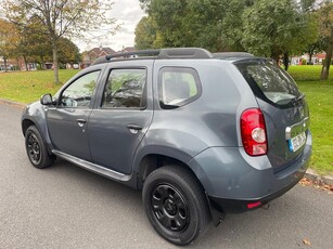 2013 - Dacia Duster Manual