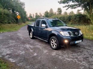 2013 - Nissan Navara ---