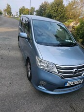 2013 - Nissan Serena ---