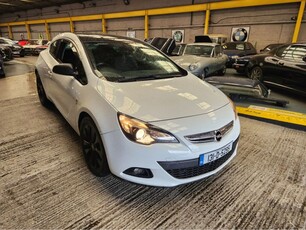 2013 - Opel Astra Manual