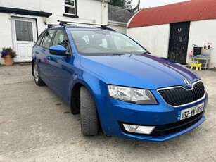 2013 - Skoda Octavia Manual