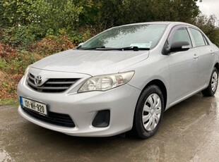 2013 - Toyota Corolla Manual