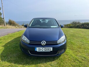 2013 - Volkswagen Golf Automatic