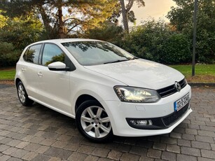 2013 - Volkswagen Polo Automatic