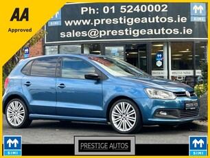 2013 - Volkswagen Polo Automatic