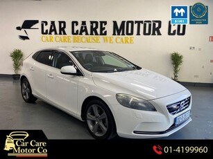 2013 - Volvo V40 Automatic