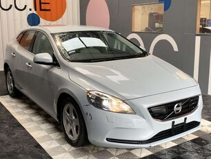 2013 - Volvo V40 Automatic