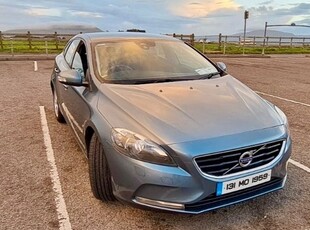 2013 - Volvo V40 Manual