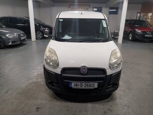 2014 - Fiat Doblo Manual