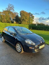 2014 - Fiat Punto ---