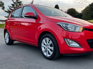 2014 - Hyundai i20 Manual