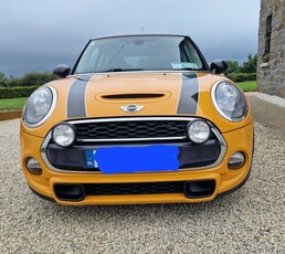 2014 - Mini Cooper Manual