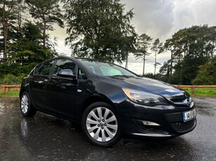 2014 - Opel Astra Manual